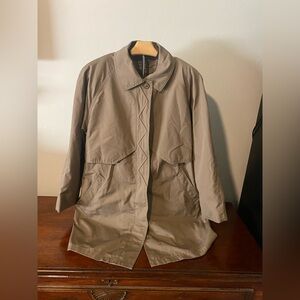 London Fog Tan Trench Coat Women’s 12 Regular w/detachable lining